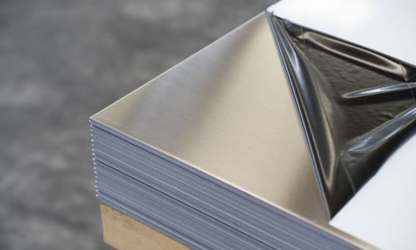 Лист х/к AISI 430 (1.4016) (BA/2R) зеркальный в пленке LASER 1х1250х2500 спец